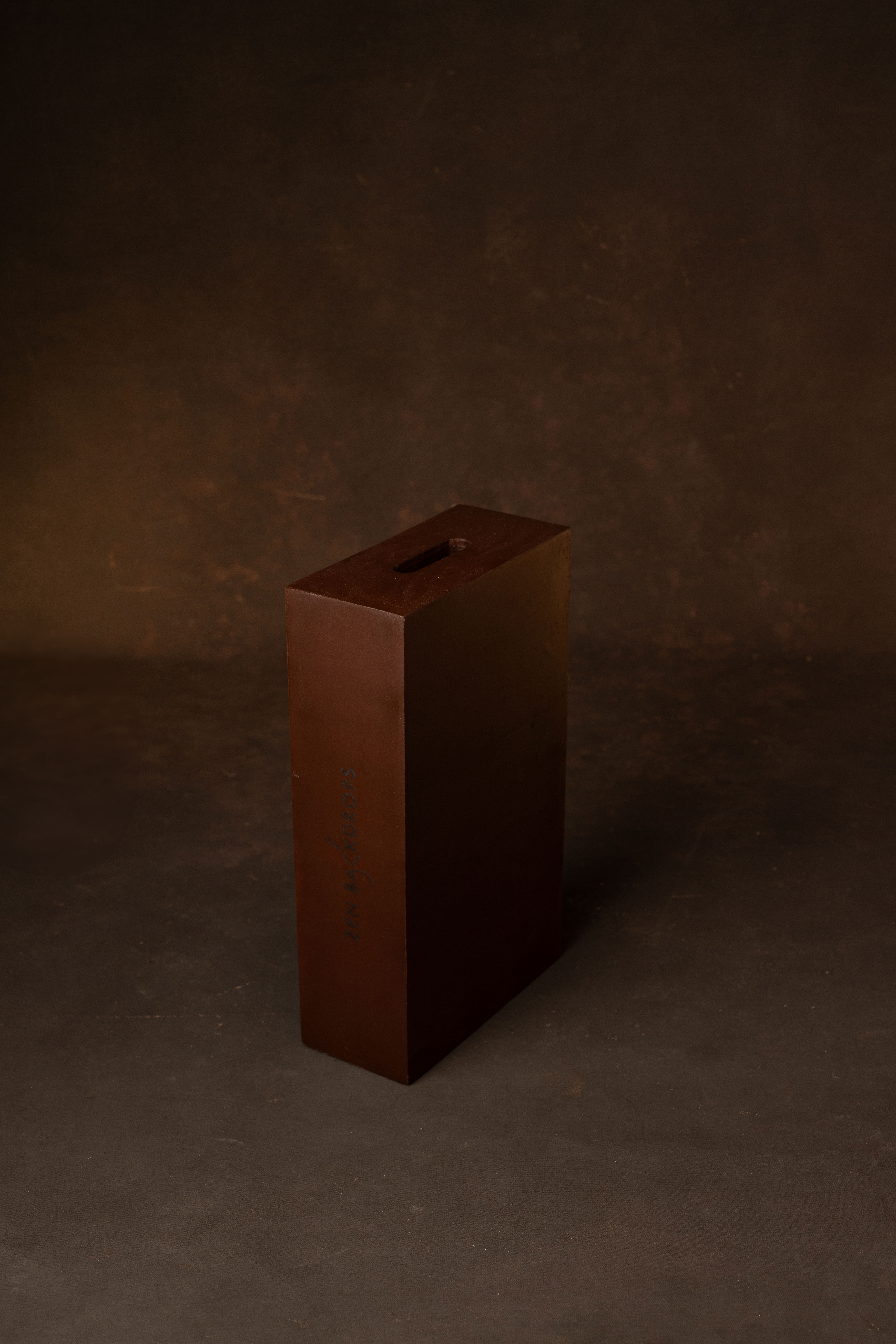 MEDIUM LIGHT BROWN APPLE BOX view 3