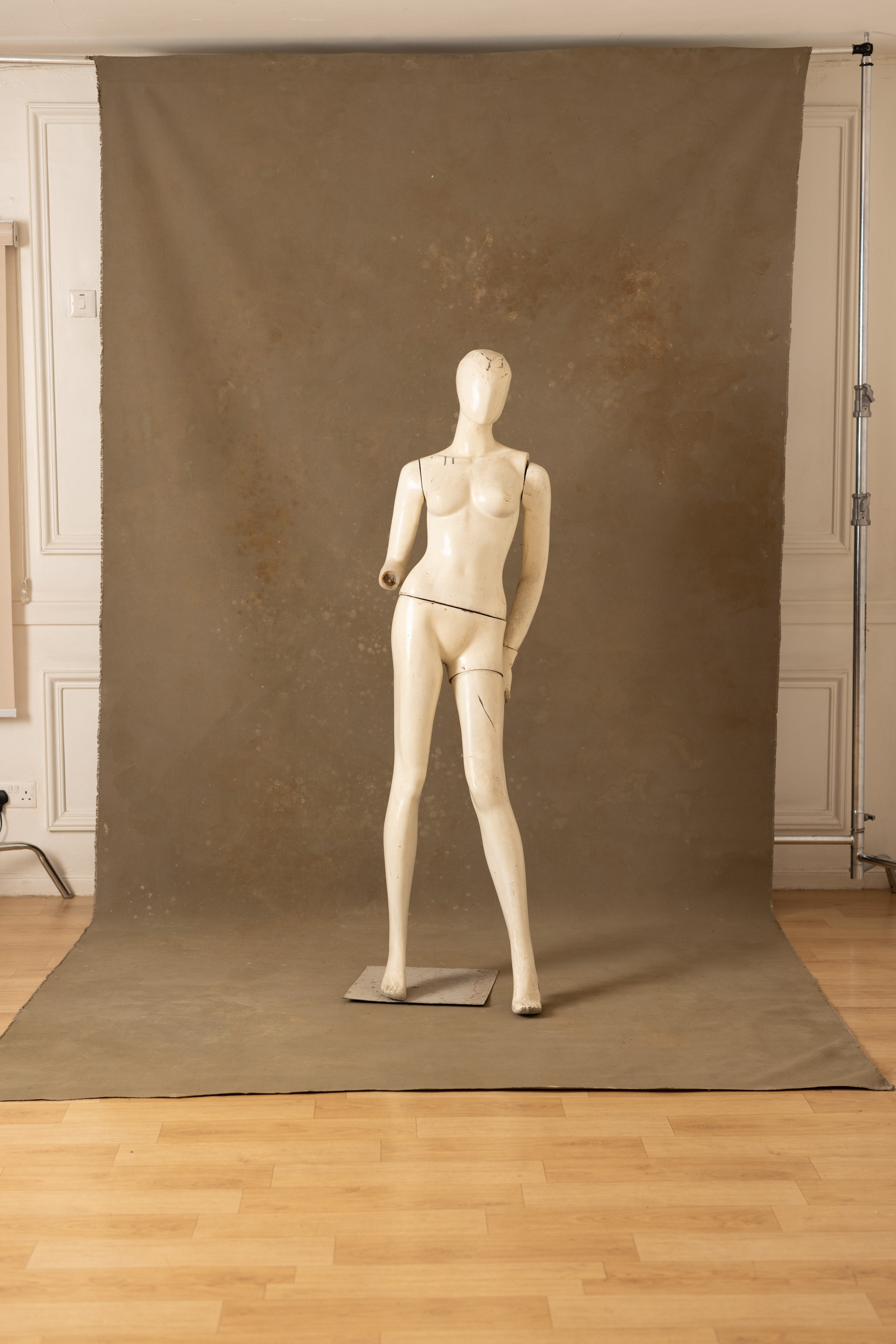 Dark Taupe Painted Canvas Backdrop (RN#426) view 4