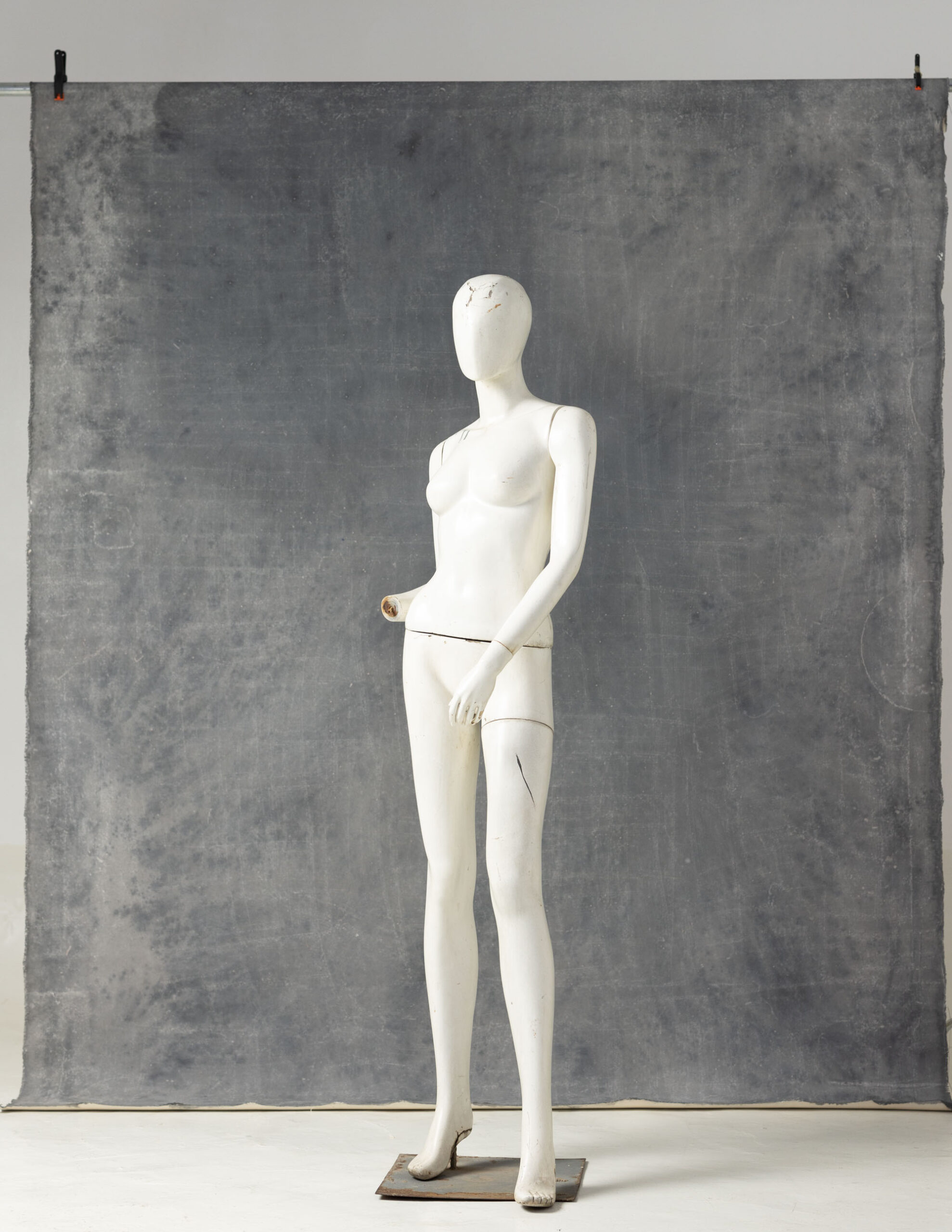 Antique Grey Painted Canvas Backdrop (RN#236) view 5