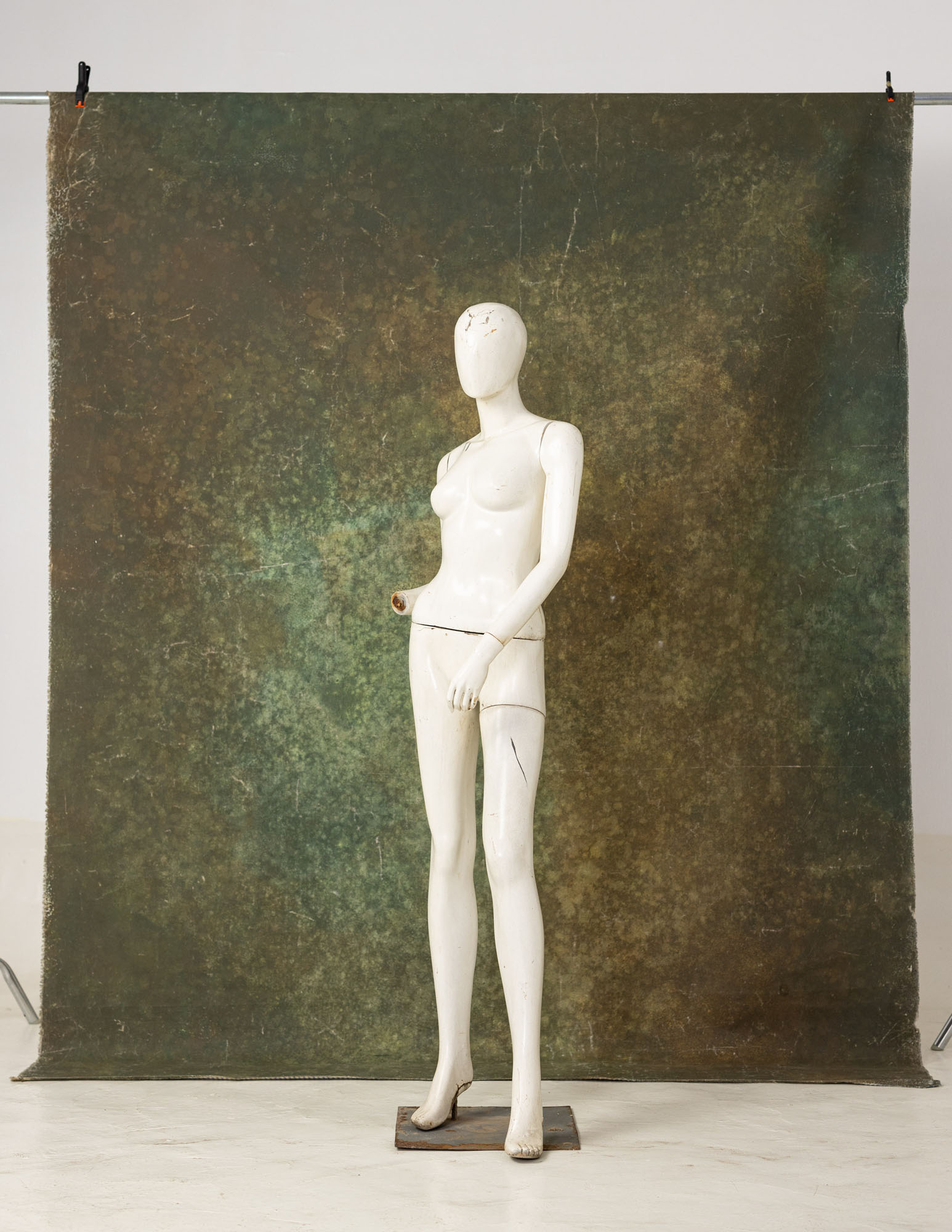 Bronzestone Painted Canvas Backdrop (RN#20) view 4