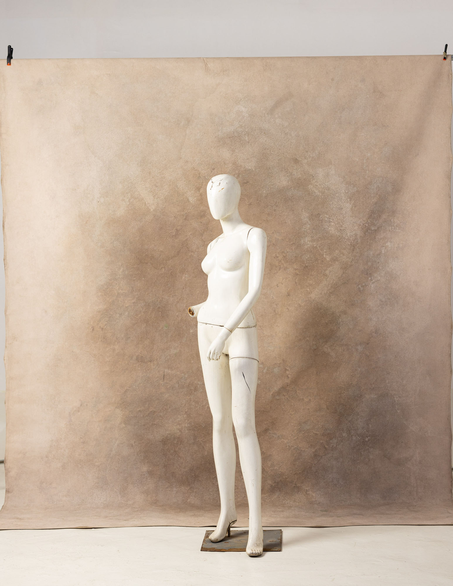 Light Taupe Painted Canvas Backdrop (RN#158) view 4