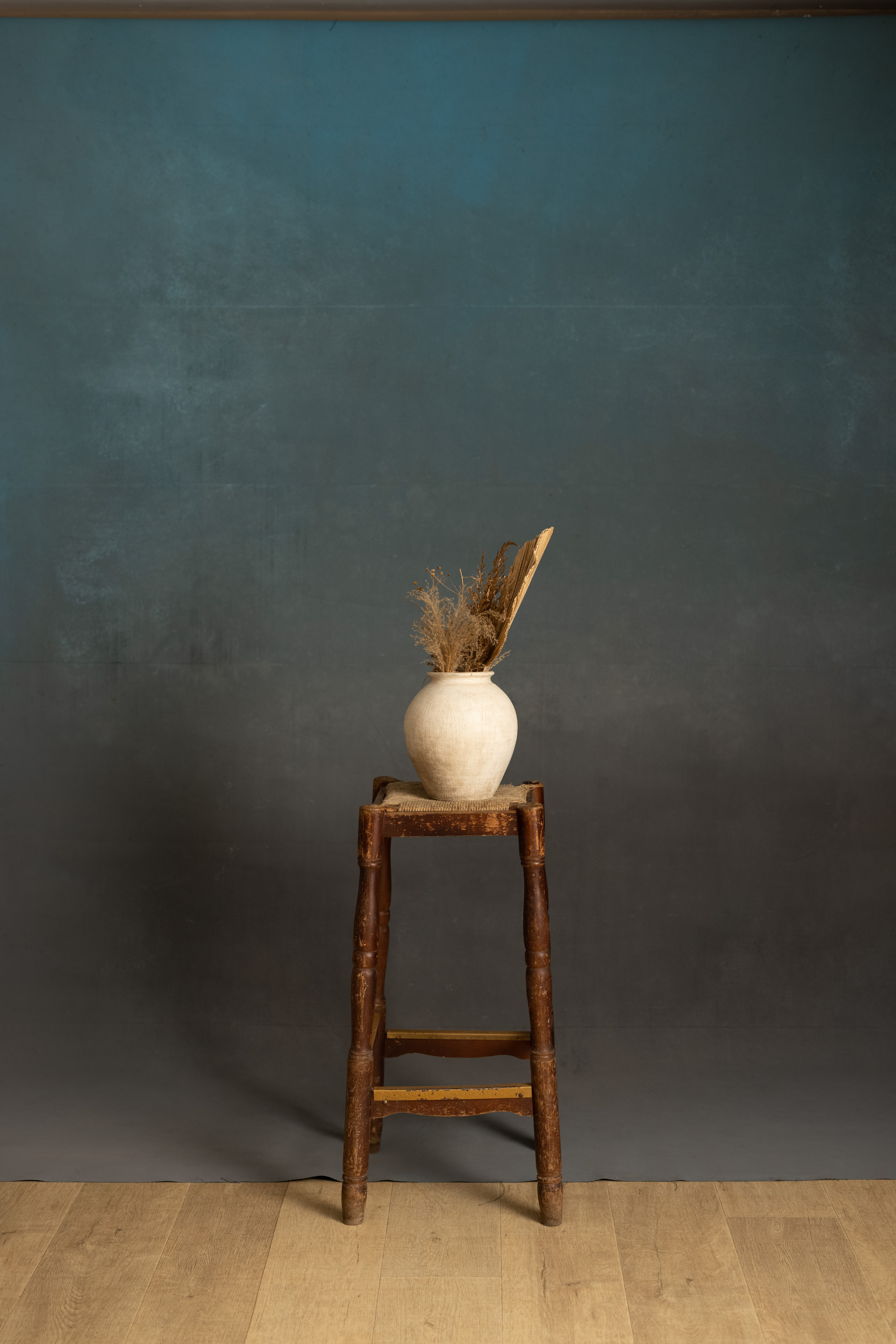 Peacock Bark Painted Canvas Backdrop (RN#569) view 4